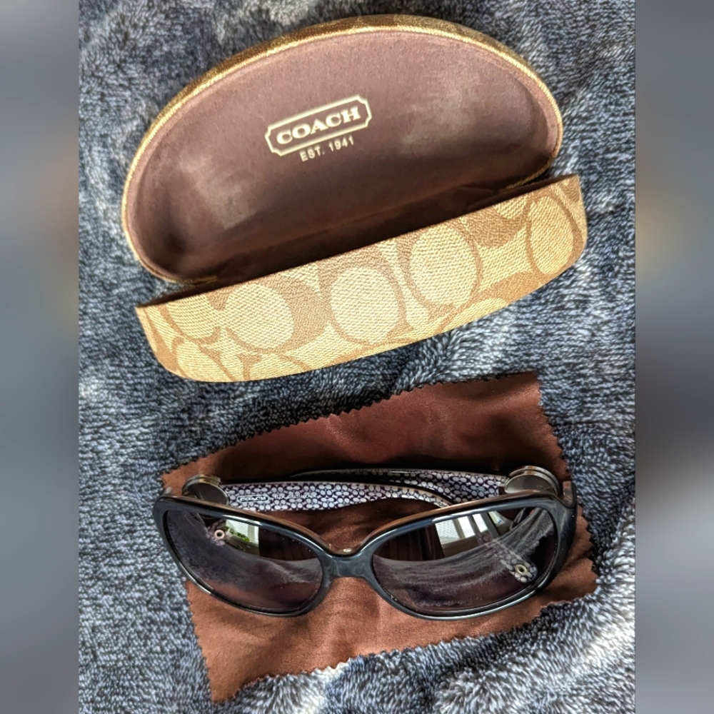 Coach Ella Sunglasses in Black, white, silver w/ lens cloth and case, classic